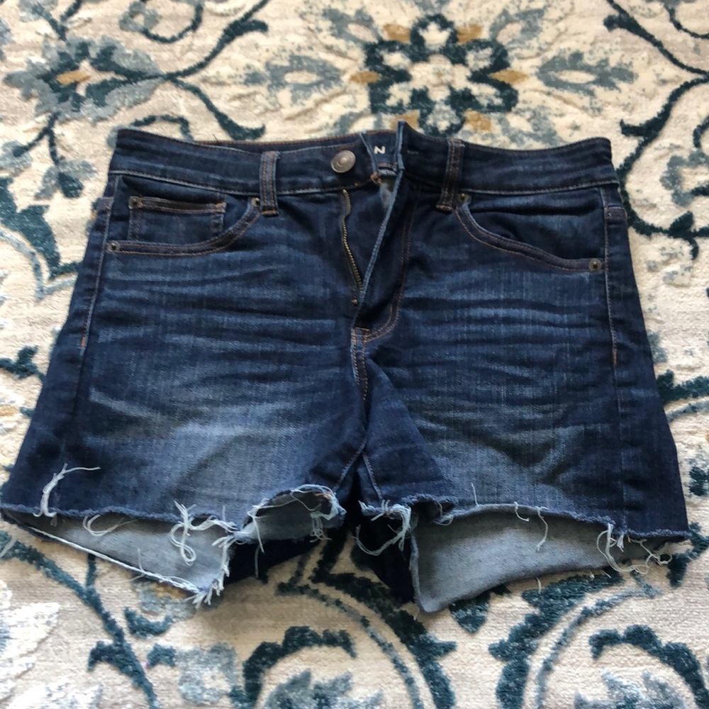American Eagle Hi-rise Shortie